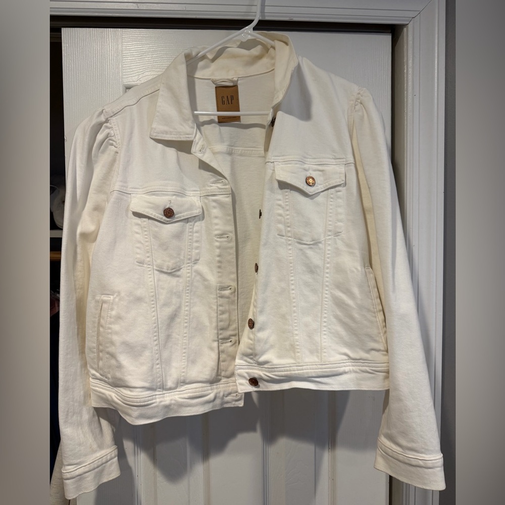 Women’s GAP XXL white jacket